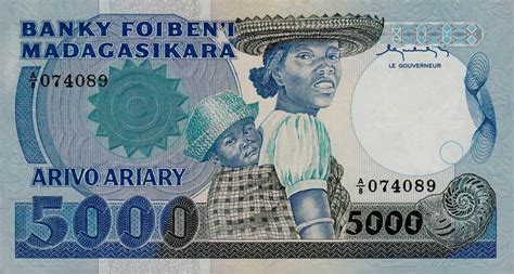 RealBanknotes.com > Madagascar p69a: 5000 Francs from 1983