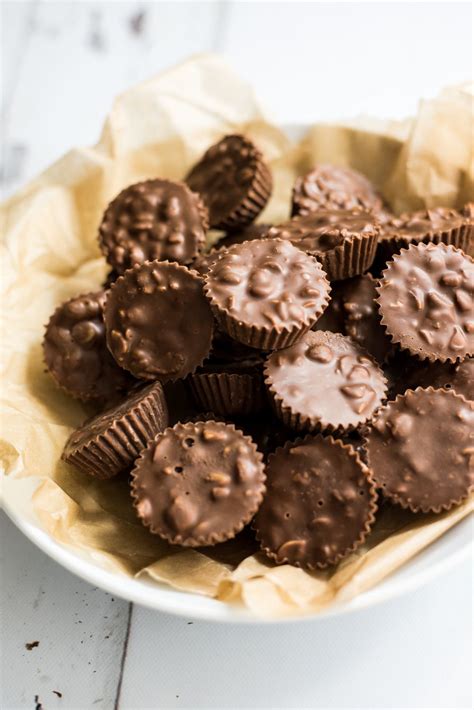 3-Ingredient Chocolate Hazelnut Candy Recipe - Cooking and Beer ...