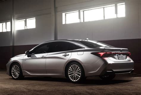 TOYOTA Avalon TRD Specs & Photos - 2019, 2020, 2021, 2022, 2023, 2024, 2025 - autoevolution