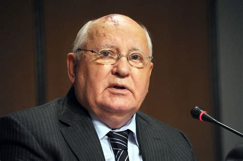 Former Soviet Leader Mikhail Gorbachev Warns of New Cold War