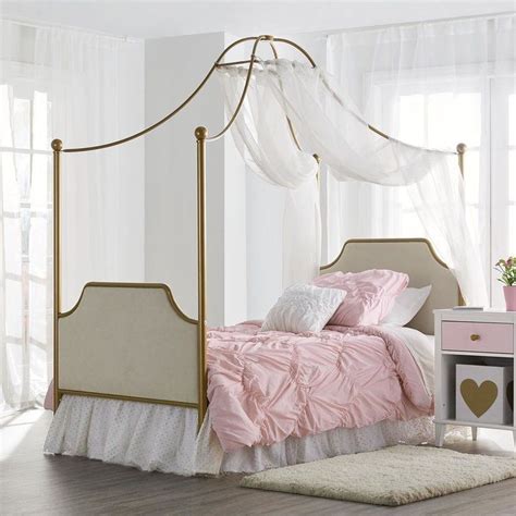 50 Romantic Bedroom With Canopy Beds - SWEETYHOMEE | Twin canopy bed ...