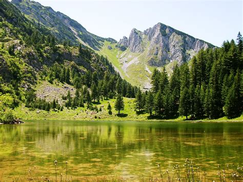 Red Stone Lake / Rugova Valley / Kosove | © Kushtrim Krasniq… | Flickr