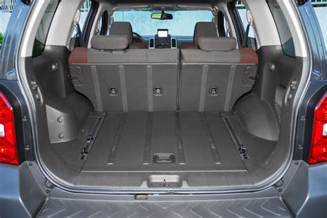 Nissan xterra storage dimensions