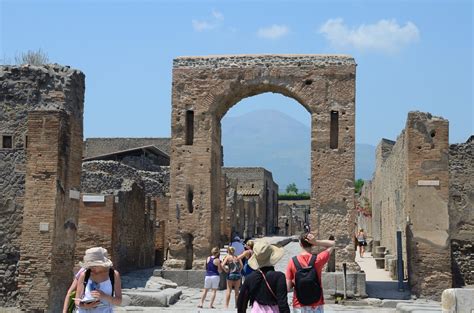 Pompeii Ruins Free Stock Photo - Public Domain Pictures