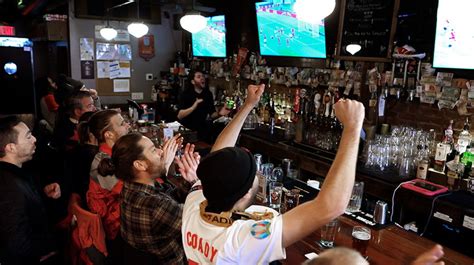 Fans celebrate as England scores six goals for first World Cup win | Sport | Independent TV