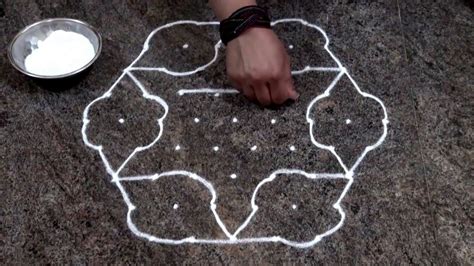 Easy And Simple Rangoli Design / chukki rangoli with 9 dots - YouTube