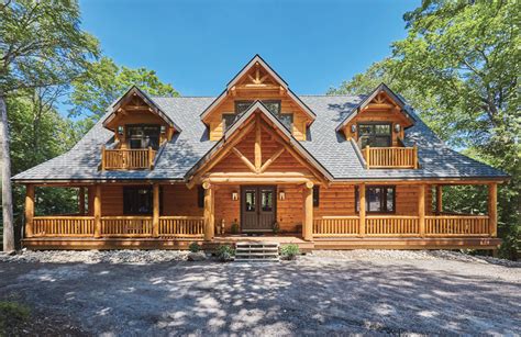 A Large Lake Log Cabin With Views From Every Room | Lake house, Log homes, Cabin house plans