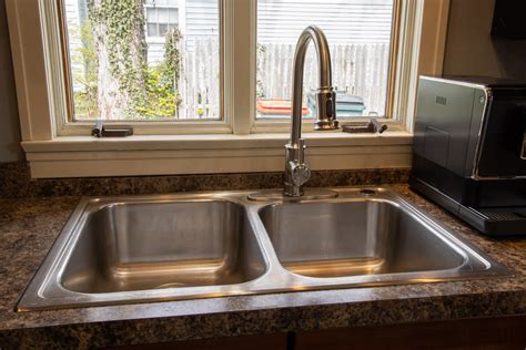 WaterSong Kitchen Sink Faucet review - The Gadgeteer