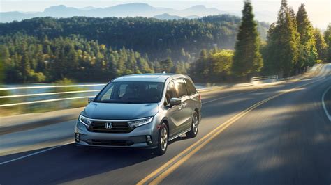 2021 Honda Odyssey Gets New Styling, Improved Functionality | AutoTrader.ca