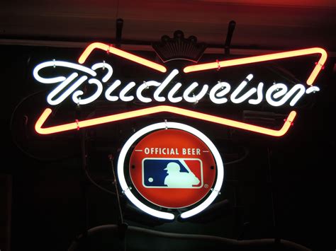 Neon Beer Sign - MLB - Baseball - Budweiser | Neon signs, Neon beer signs, Diy neon sign