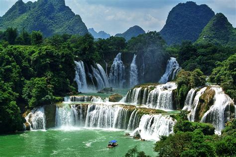 China’s Top Ten Waterfalls-Guangxi Detian Waterfall | What China