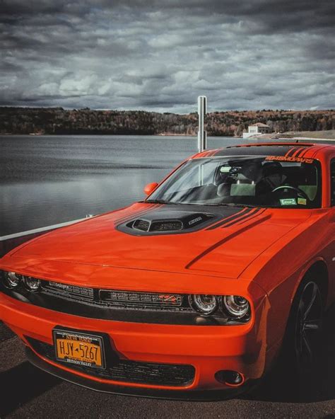 We're digging this Dodge Challenger! 🔶 | Performance racing, High ...