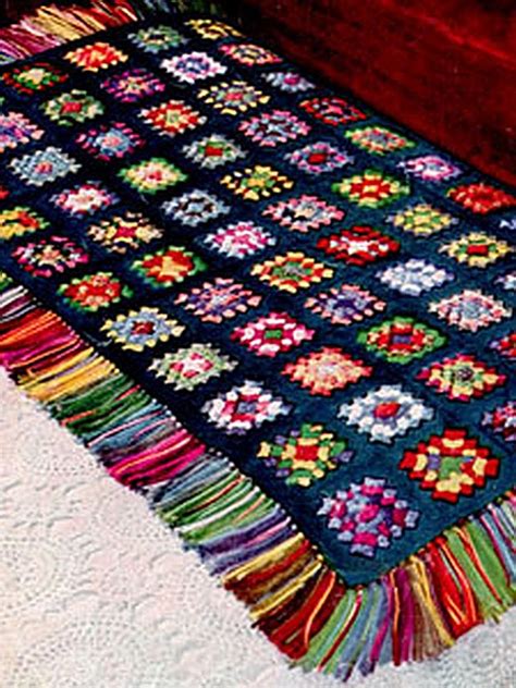 Vintage Granny Square Afghan with Fringe - Free Crochet Pattern!