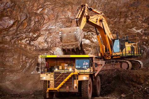 Exploring the Decline and Future of the Australian Mining Industry ...