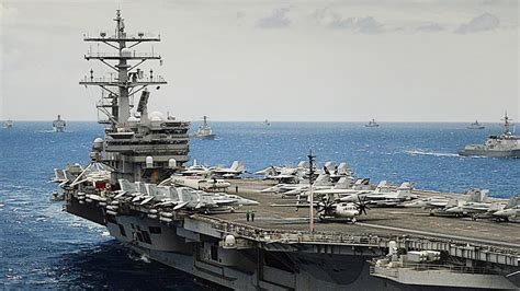 How Aircraft Carriers Work | HowStuffWorks