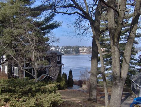 Wisconsin Dells and its winter beauty... Wisconsin Dells, Winter Beauty, Trips, Tree Trunk ...