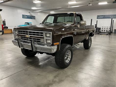 1985 Chevy Silverado Short Bed