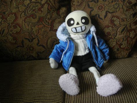 Sans Plush by Friendlyfoxpal on DeviantArt