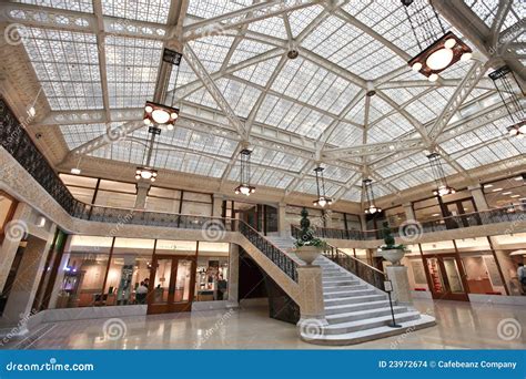 Rookery Building Interior Chicago Illinois Editorial Stock Image - Image of interior, detail ...