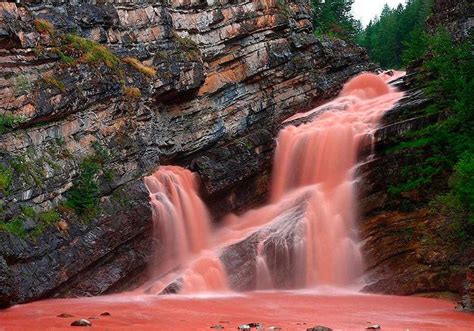 Amazing Places Pink Waterfall in Canada - Gotravelad