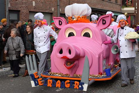 Carnival of Aalst - Travel Eat Enjoy Repeat