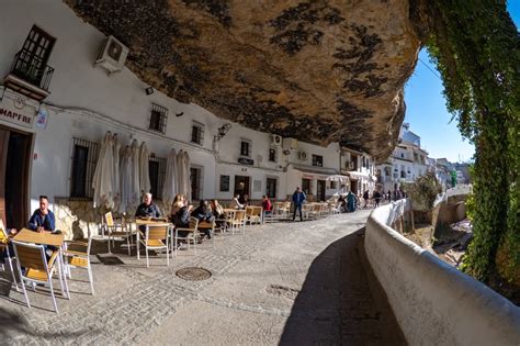 Setenil De Las Bodegas: A Town built under a Rock