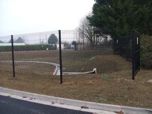 Choosing Fencing for Your Home