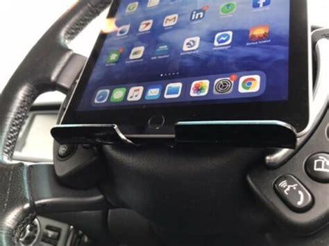 IPad Stand Car Steering Wheel Universal I Pad/ Tablet Holdercar ...