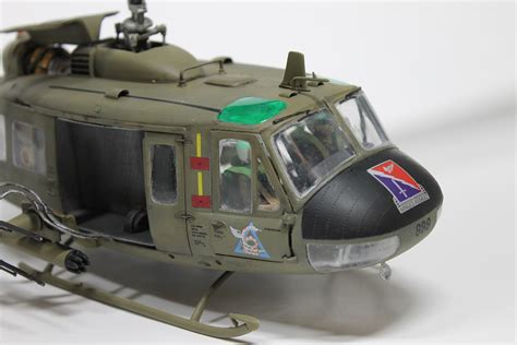 UH-1D Huey Gunship -- Plastic Model Helicopter Kit -- 1/32 Scale -- #855536 pictures by GeeBee007