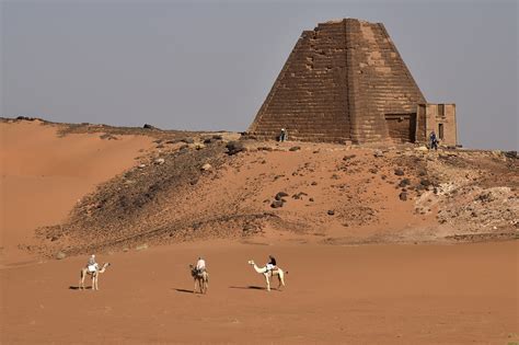 In photos: The forgotten Nubian pyramids of Sudan | Daily Sabah