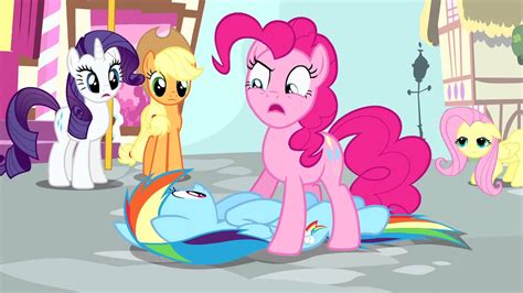 Pinkie Pie ~ Parties. Are. SERIOUS! - YouTube