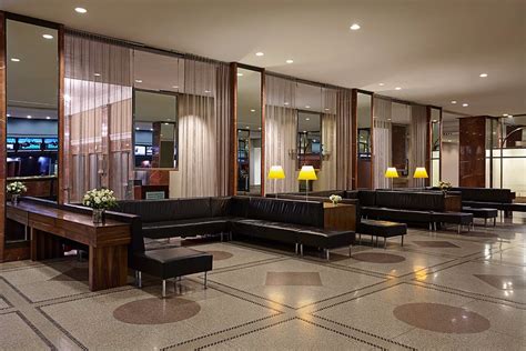 Hotel Pennsylvania | FIND HOTELS NYC