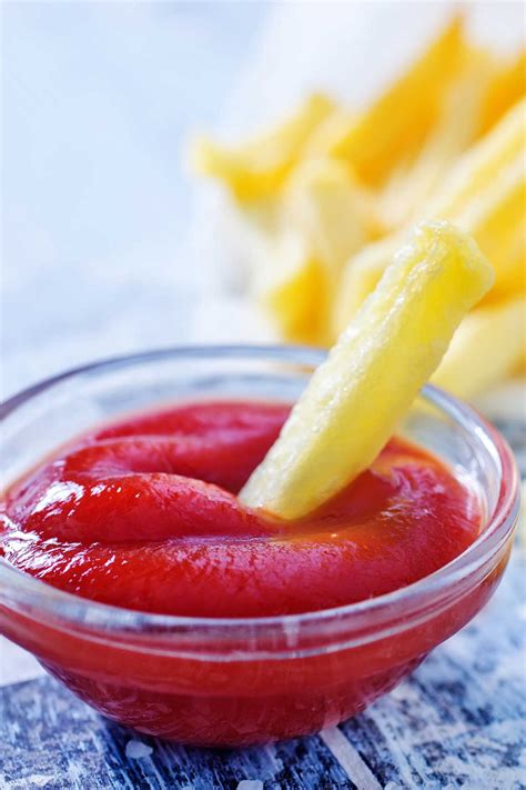 Easy Homemade Ketchup Recipe | MOMables