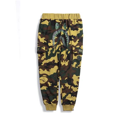 BAPE X UNDEFEATED SHARK CAMO Sweatpants