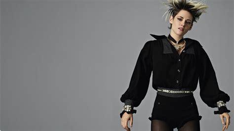 Kristen Stewart Gives Us Another Lesson in Cool for Chanel's Spring ...