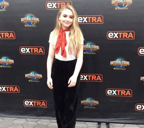 Sabrina Carpenter Dishes on Her New Album ‘Evolution’ | ExtraTV.com