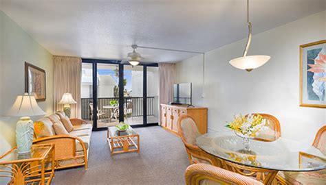 Aston Kona by the Sea Condo | WestJet official site