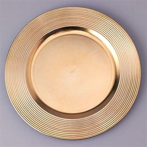 Plastic Charger Plate in Metallic Gold 13" Round | Charger plates wedding, Wedding centerpieces ...