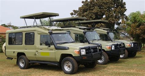 Safari Vehicles Hire in Kenya | 4×4 Land Cruisers, Hire Jeep & Safari Vans