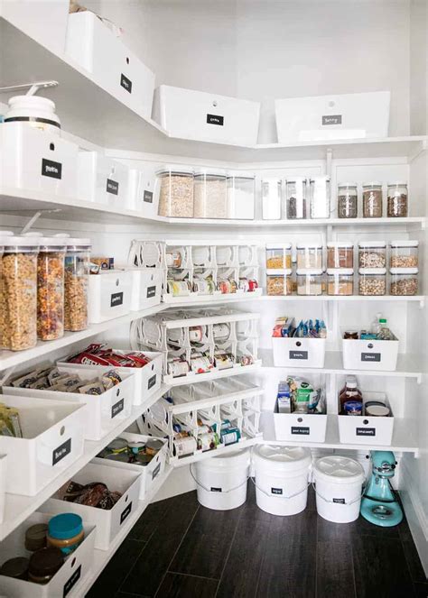 EASY Pantry Organization Ideas - I Heart Naptime