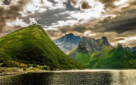 Mountain Scenery With Clouds - 1920x1200 - Download HD Wallpaper - WallpaperTip