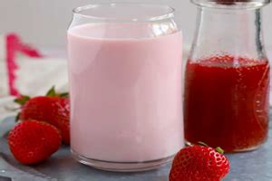 Strawberry Milk – Quick Stop Food