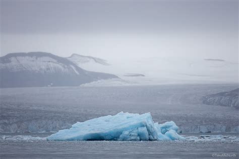 Iceberg calving at Negribreen | Take Me North