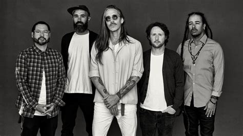 Incubus Livestreams - VEEPS