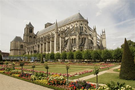 Bourges Cathedral Free Photo Download | FreeImages