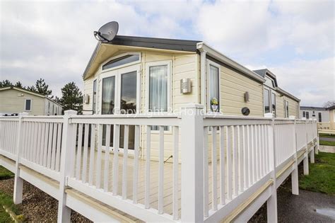 Stunning caravan at Haven Seashore holiday park dog friendly ref 22021 ...