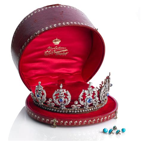 Princess Thyra’s Sapphire Tiara and Other Royal Jewellery at Auction ...