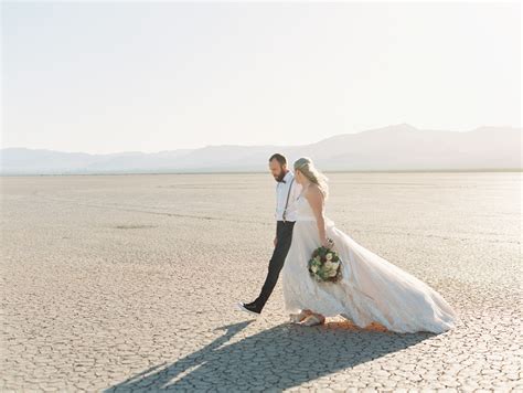 Gaby J Photography | Las Vegas Elopement Photographer