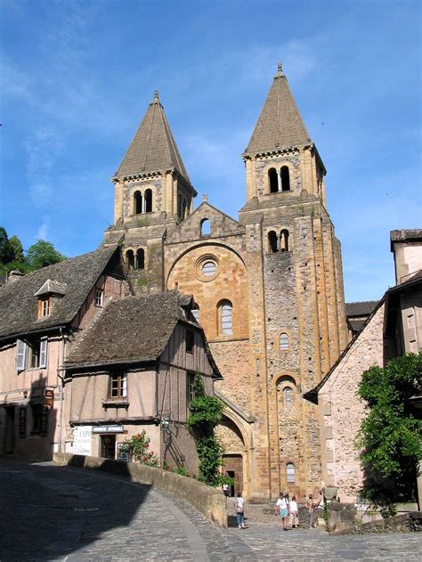 Conques, France. Romanesque Europe. Church: c. 1050–1130 C.E.; | AP Art ...