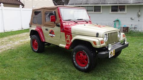 Jurassic Park Jeep 29 TJ build - YouTube